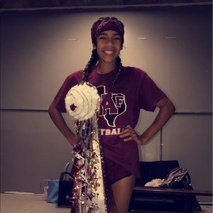 Meet your Posher, Karina