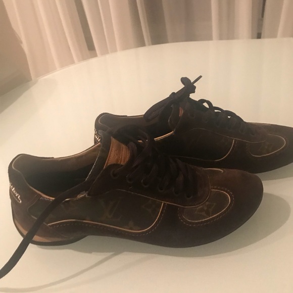 Louis Vuitton sneakers - Picture 4 of 6