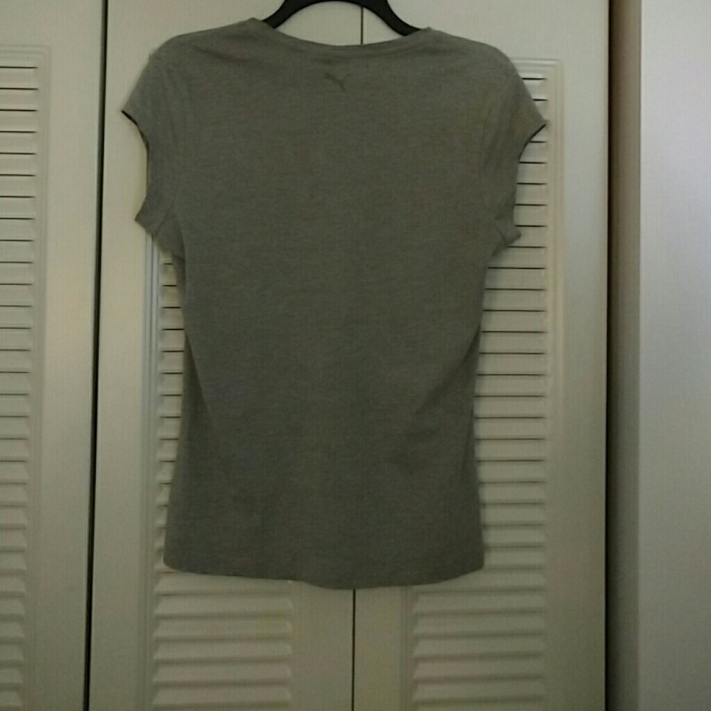 Puma Shirt π - Picture 2 of 5