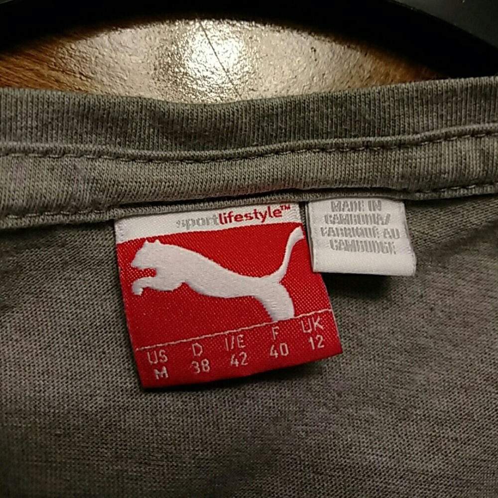 Puma Shirt π - Picture 5 of 5
