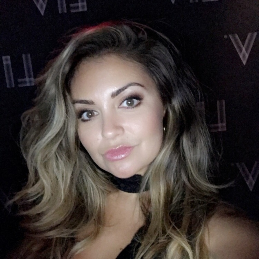 Meet your Posher, Ingrid