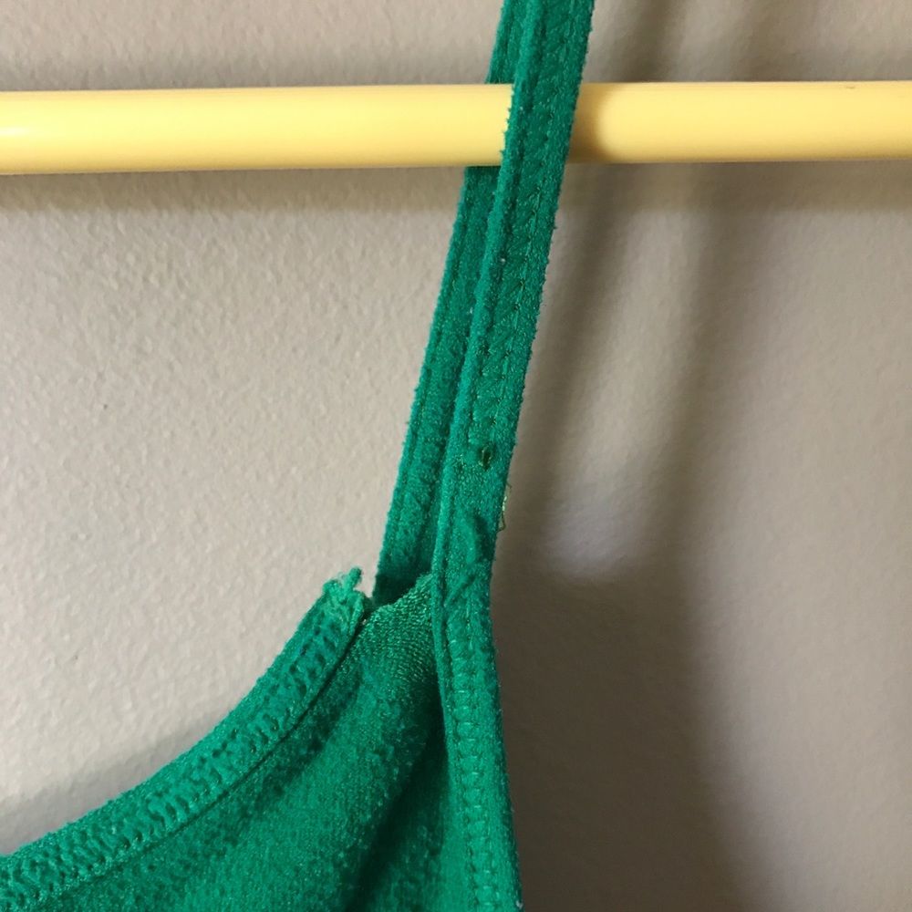 Green Tank - Picture 3 of 3