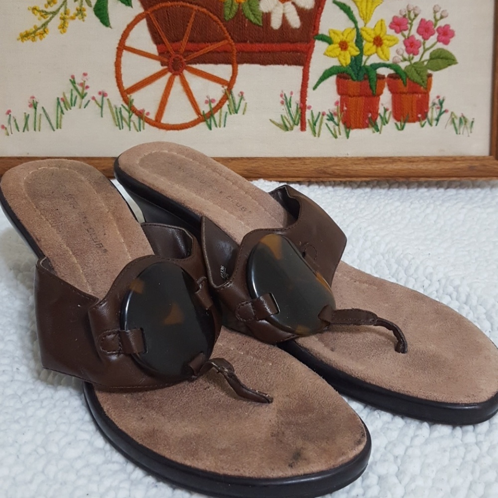 Montero Bay Club sandal wedges sz 9