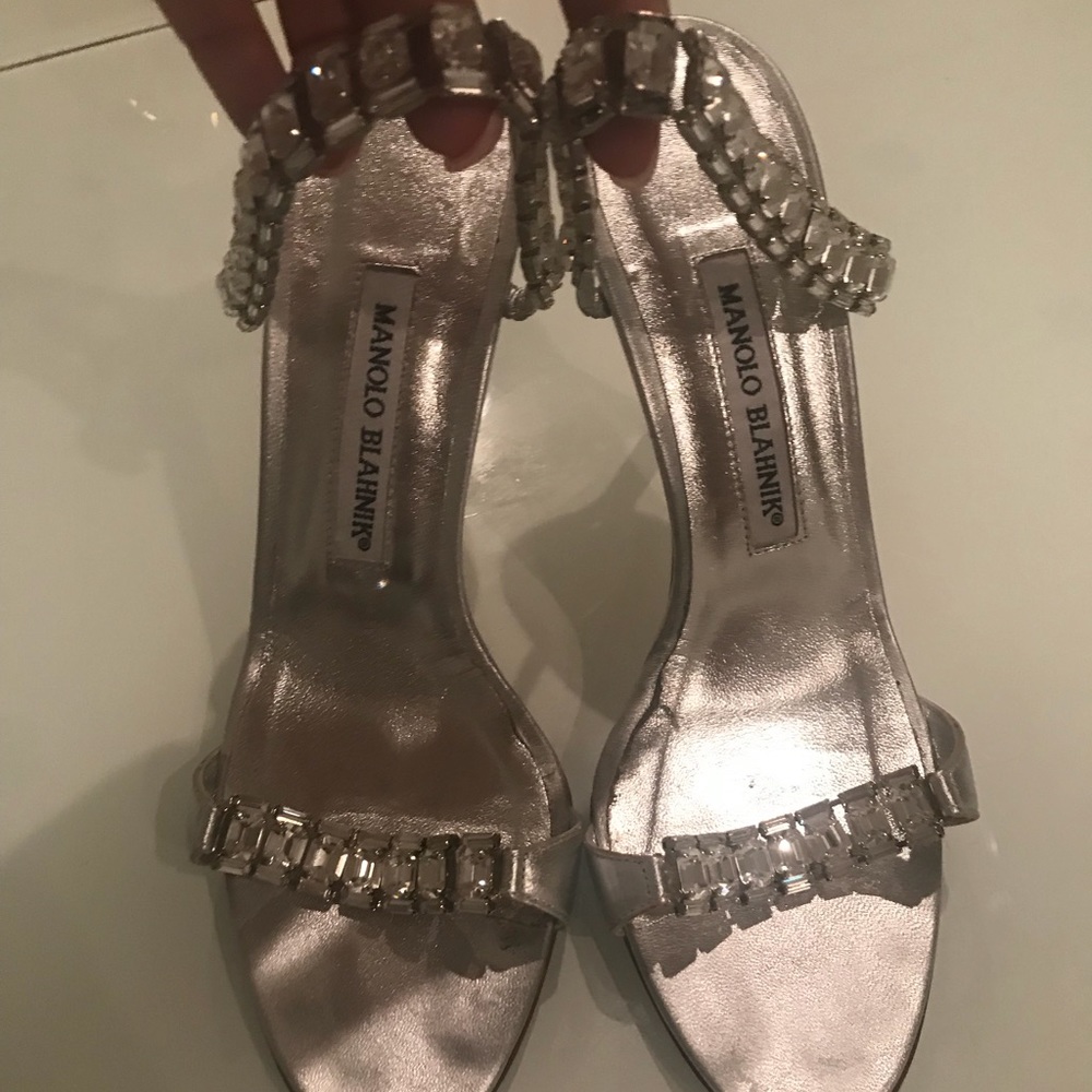 Manolo Blahnik silver heels, absolutely gorgeous!