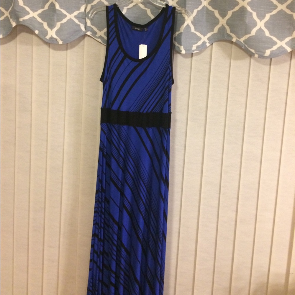 🆕👗🦈long shark bite maxi🦈👗