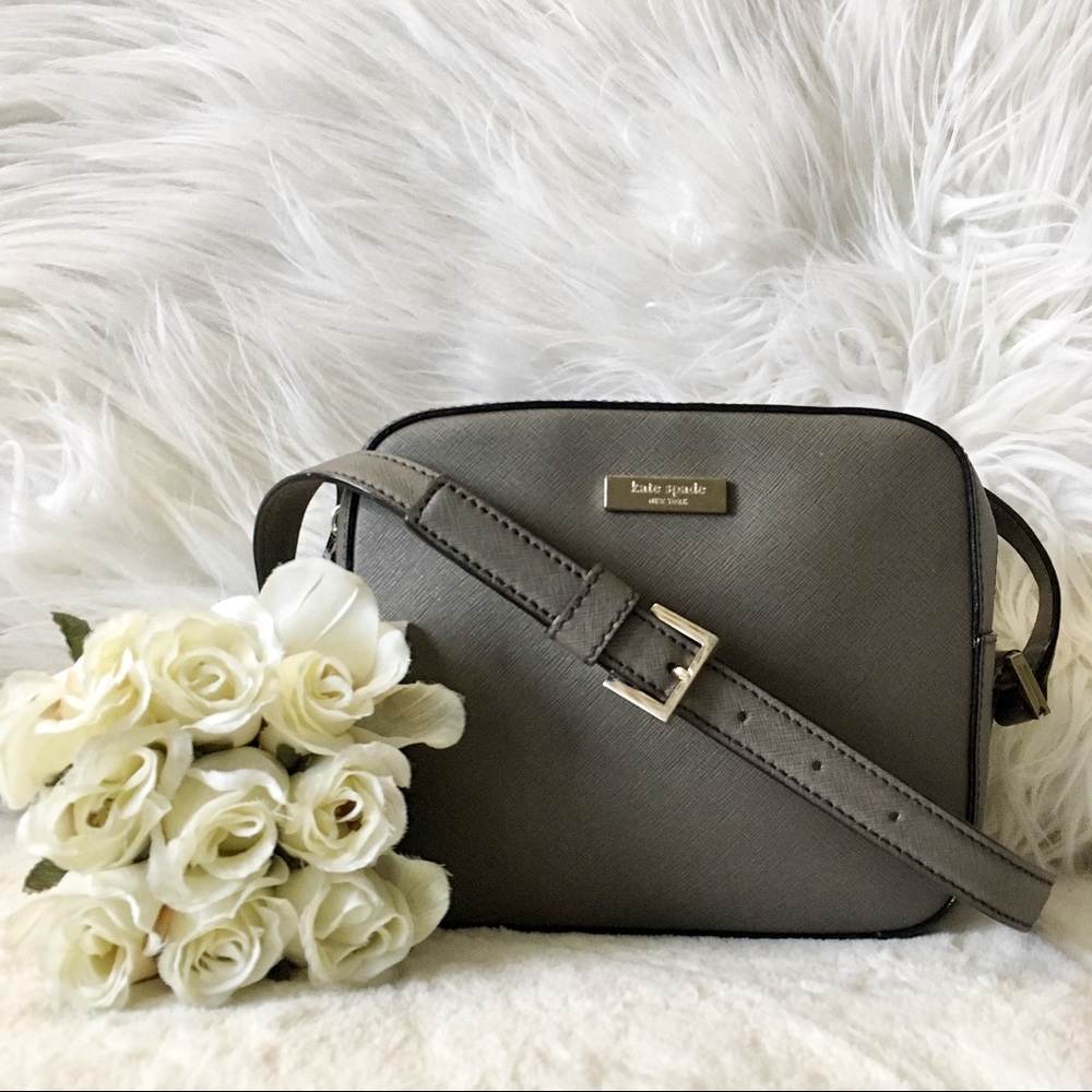 ♠️Sold ♠️ - KateSpade crossbody bag💕