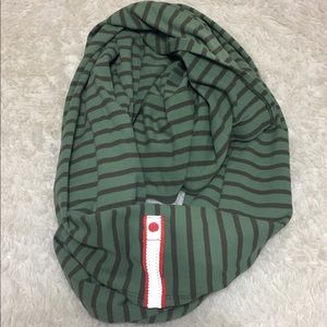 Lululemon Vinyasa scarf