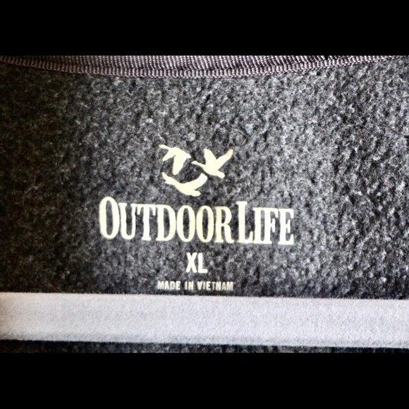 Gray vest - Picture 5 of 6