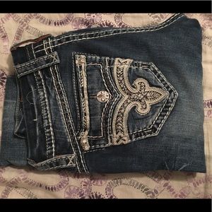 Rock Revival Skinny Jeans
