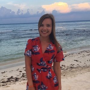 Meet your Posher, Edna