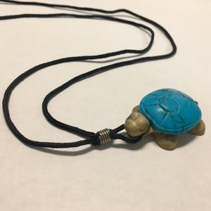 ✨FLASH SALE ✨ Turquoise turtle necklace