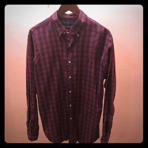 Men’s Ralph Lauren’s shirt