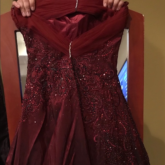 Gorgeous Sequined Maroon Strapless Gown - Picture 5 of 6