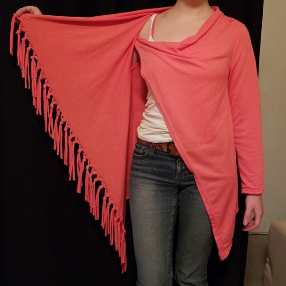 Coral Wrap Sweater with Fringe - Picture 4 of 4