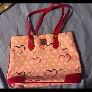 Authentic Dooney and Bourke Medium Tote