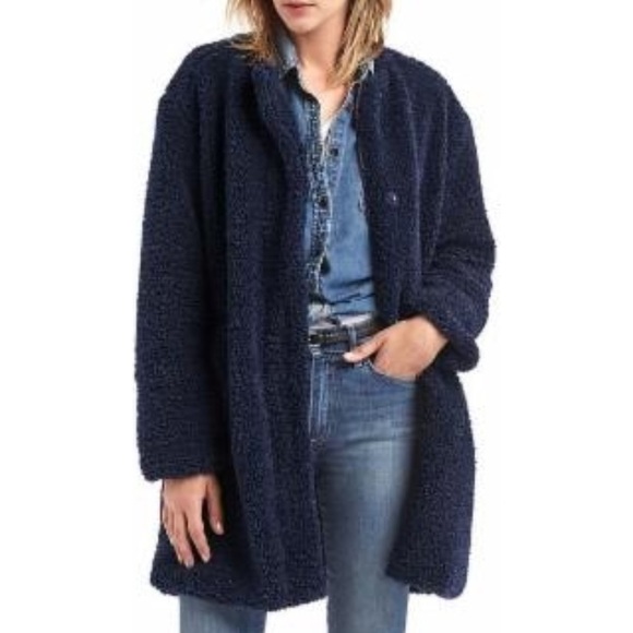 Collarless sherpa coat Clearance
