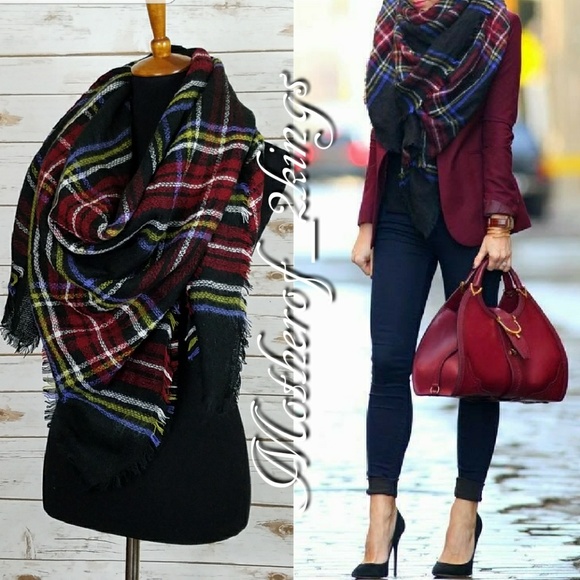 Accessories - 🔥REDUCED🔥 BLACK/BERRY/BLUE BLANKET SCARF
