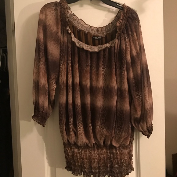 Top - Picture 1 of 2