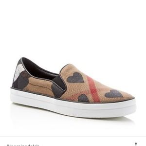 Burberry sneakers size 38.5