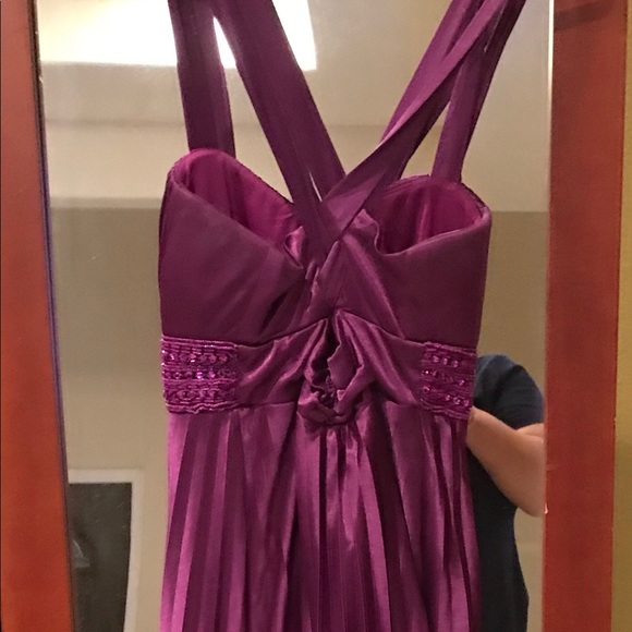 Beautiful Purple Crossback Evening Gown - Picture 2 of 3