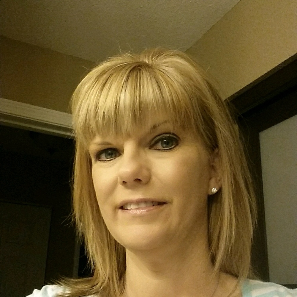 Meet your Posher, Carla