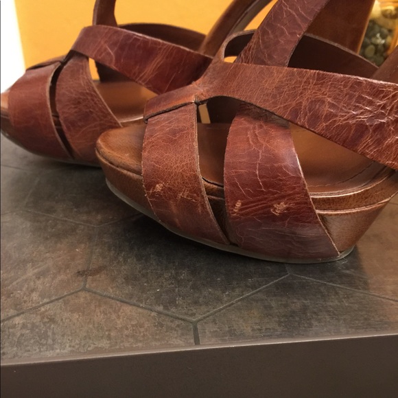 BCBGeneration Brown Leather T-String Platforms! - Picture 7 of 8