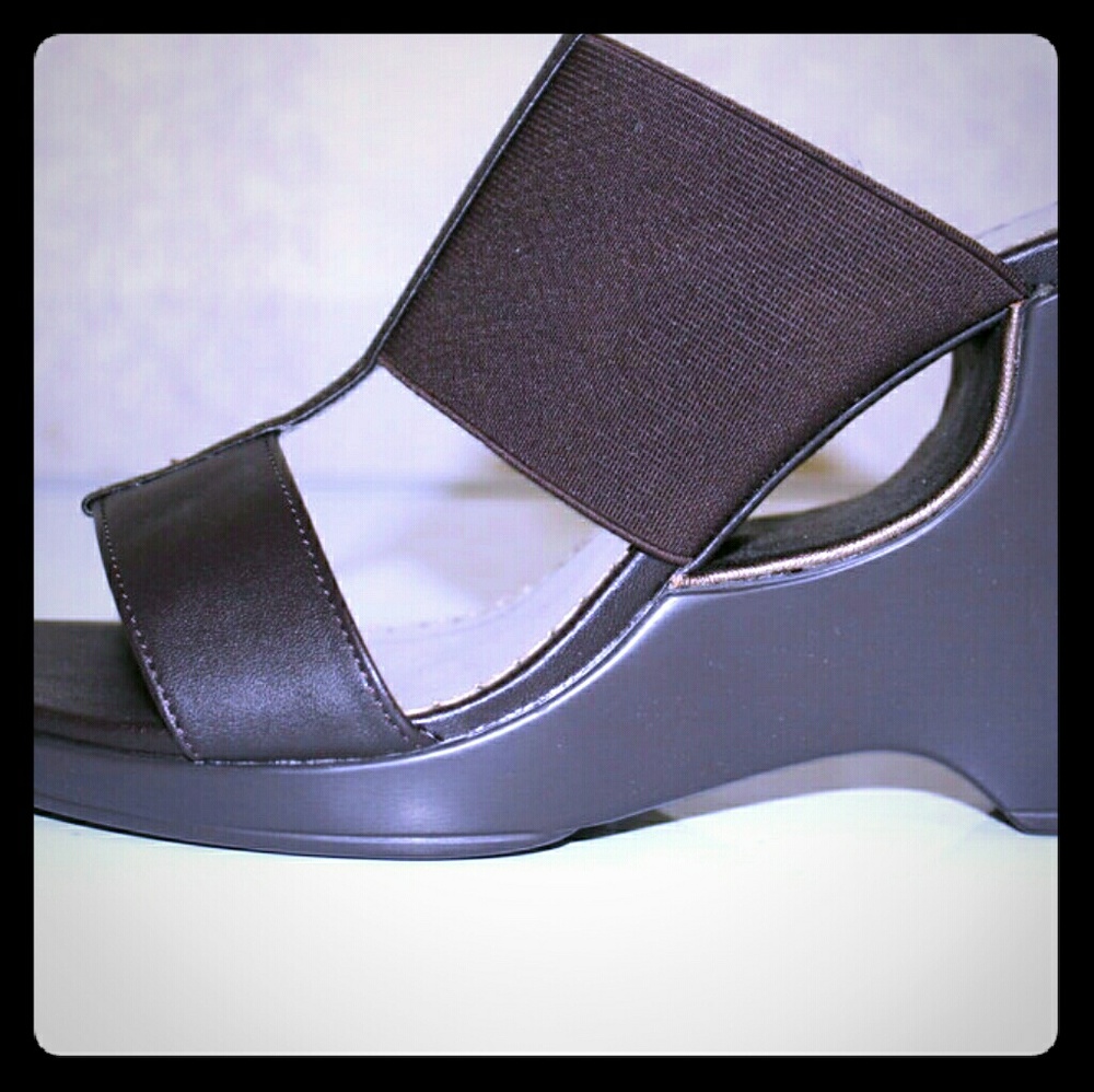 Women's Wedge Shoes