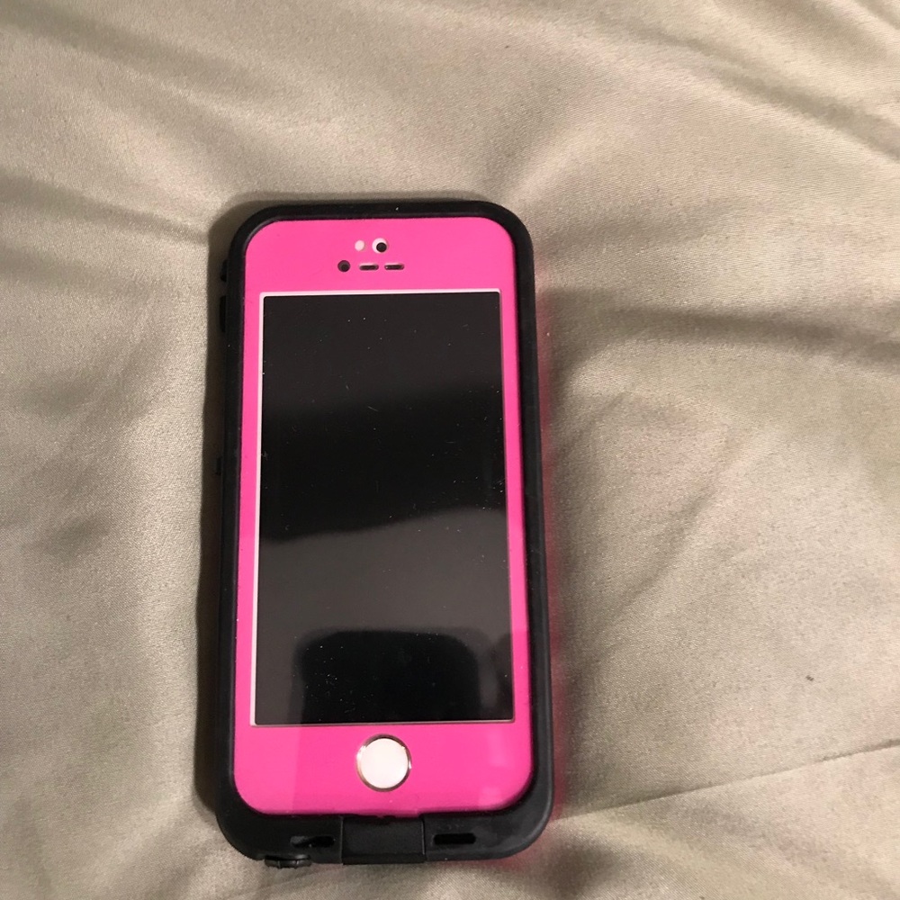 LifeProof case, car mount, &water floaty-iPhone 5s