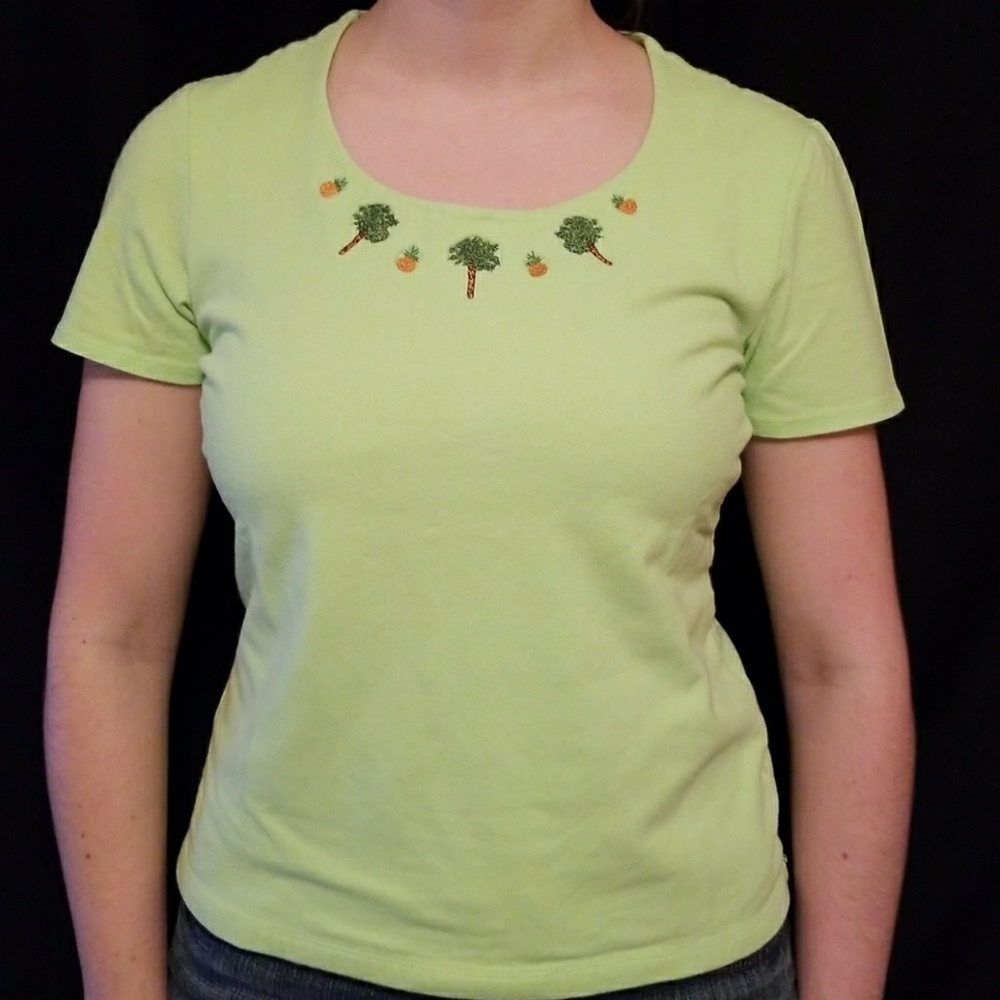 Light Green Tee Shirt with Embroidery - Picture 2 of 3