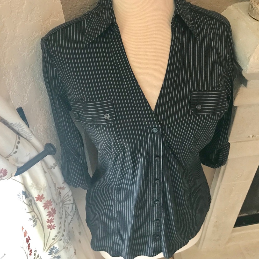 Express black & white pinstriped Button down
