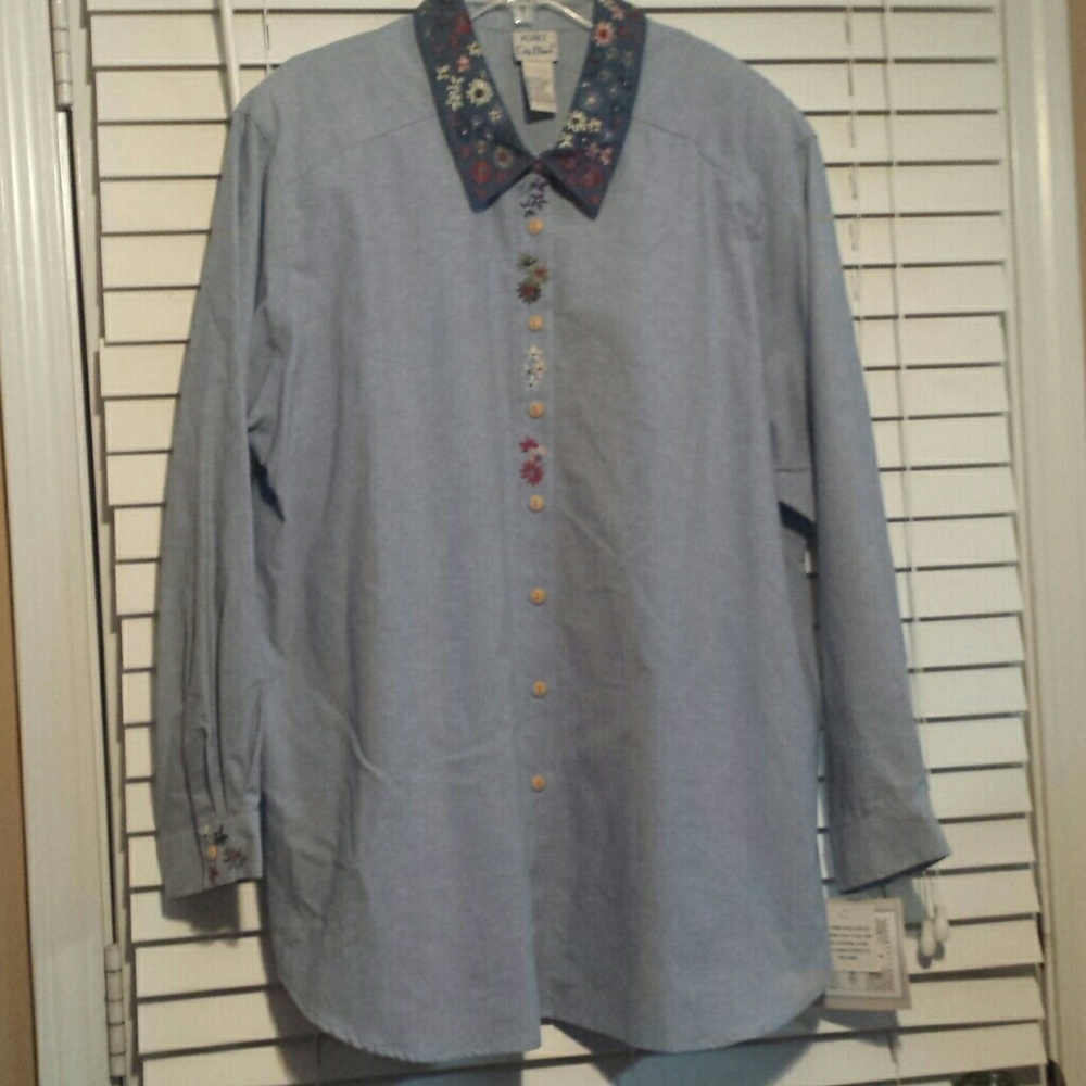 Koret city blue blouse