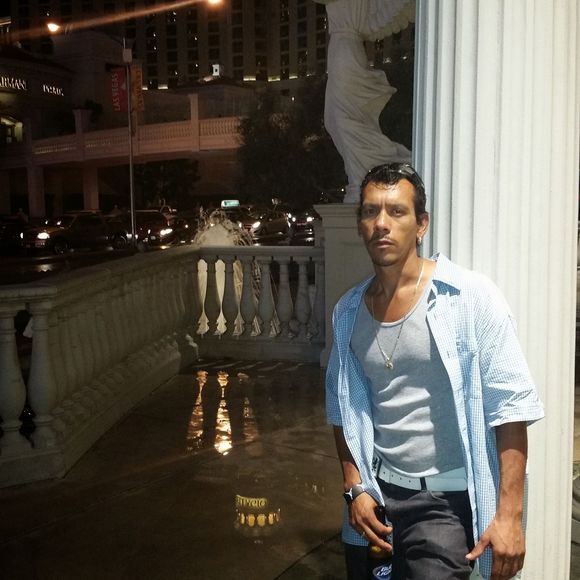 Meet your Posher, Juan - Picture 1 of 1