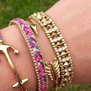 Addison Stretch Bracelet - Gold