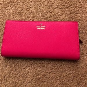 [Sold Elsewhere] Kate Spade Wallet