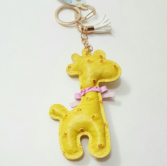 Ostrich Print Giant Giraffe Keychain Handbag Charm - Picture 2 of 2