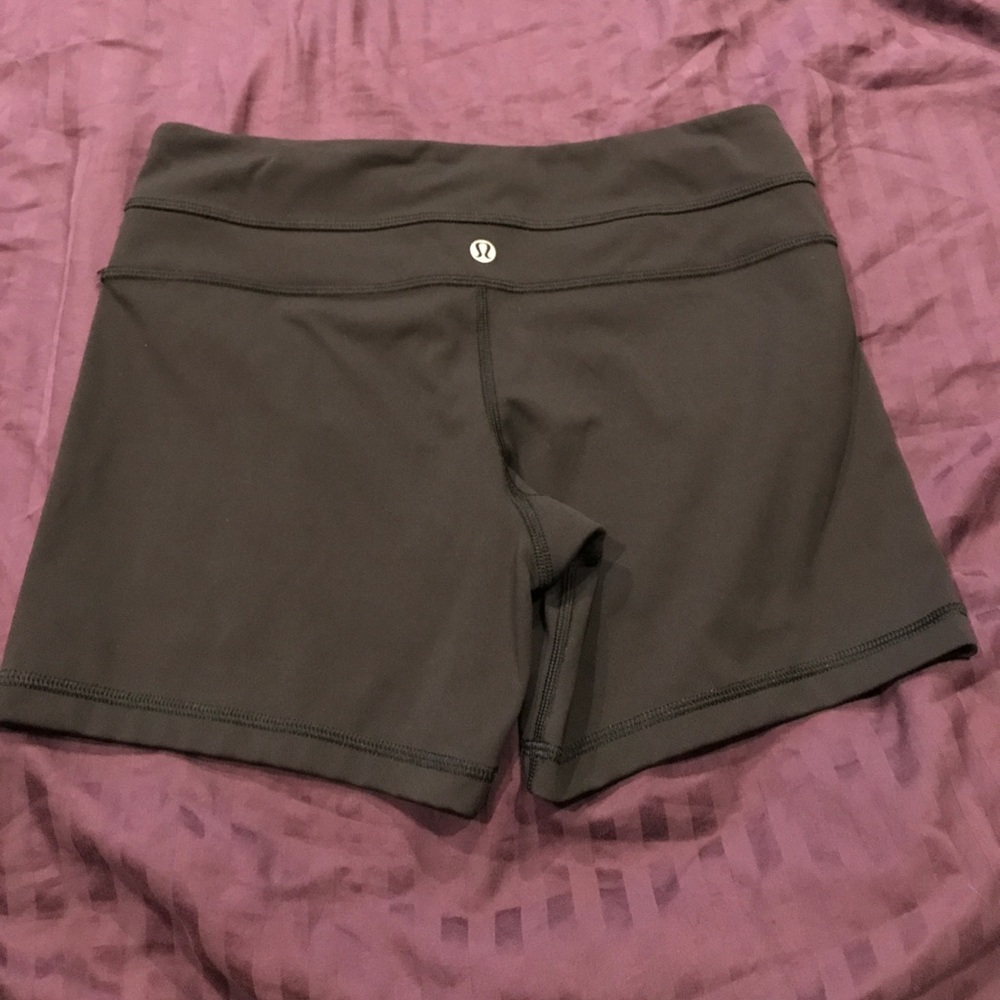 Size 6 shorts
