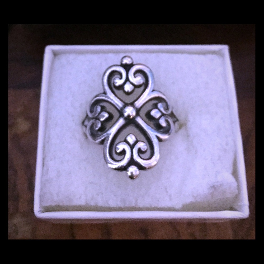 James Avery adorned hearts ring