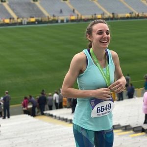 Meet your Posher, Hailey