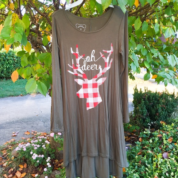 Oh deer Graphic Dress - Picture 2 of 5