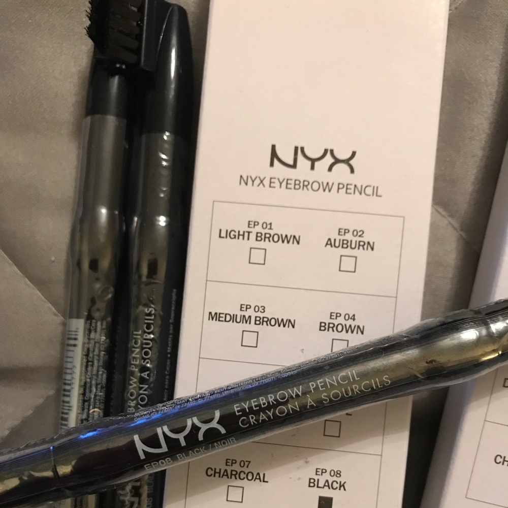 1 box NYX eyebrow pencil with brush on the tip