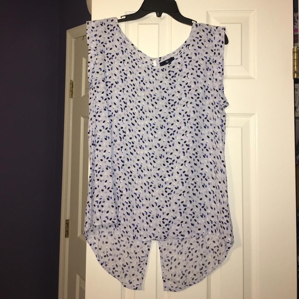 capped sleeve blouse