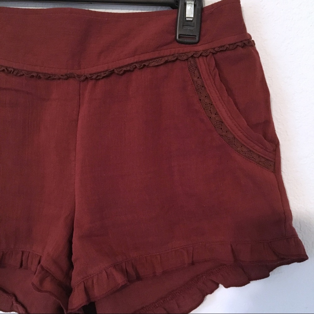 Altar’d State Shorts - Picture 2 of 4