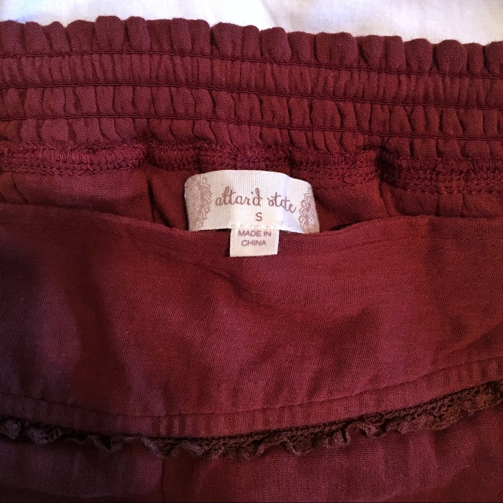 Altar’d State Shorts - Picture 4 of 4