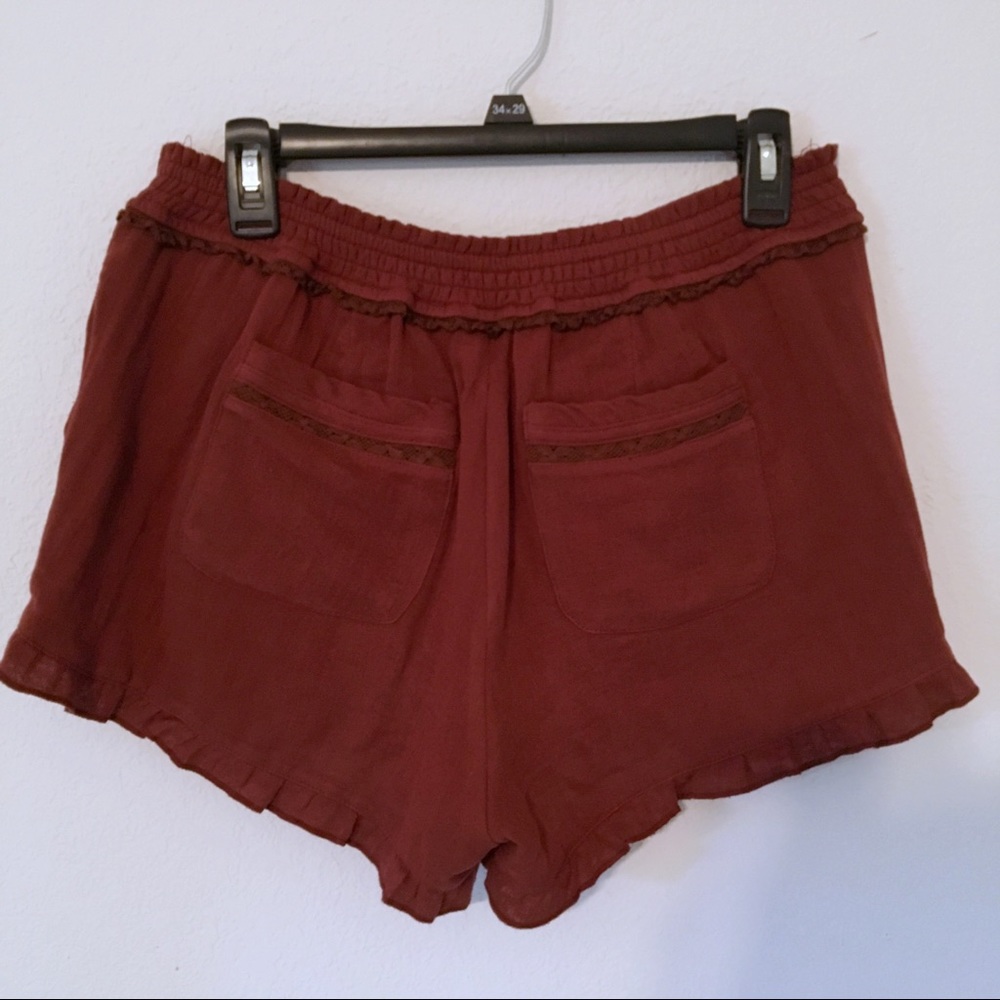 Altar’d State Shorts - Picture 3 of 4