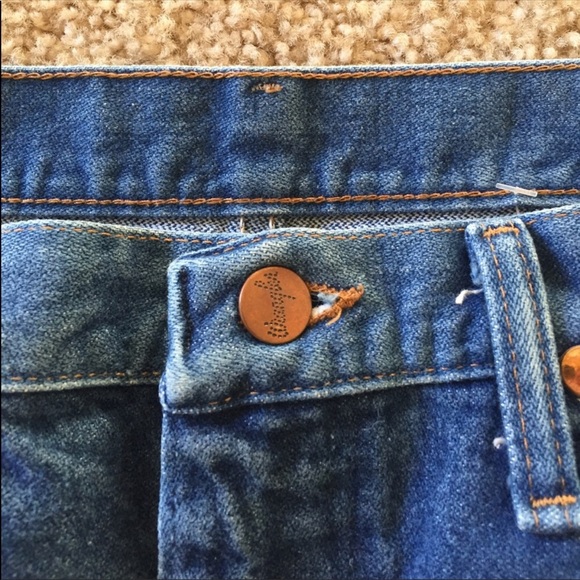 Brandy Vintage Wrangler - Picture 5 of 7