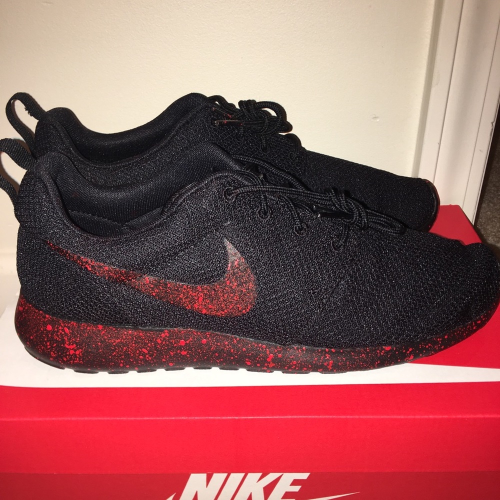 Custom Nike Roshe Shoes *Brand new with box*