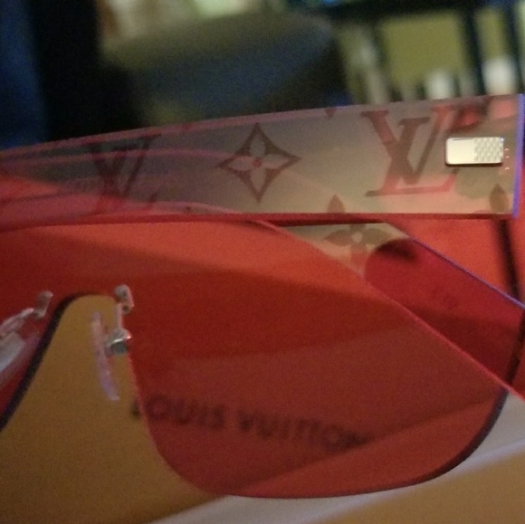 Louis Vuitton x Supreme City Mask Sunglasses NEW