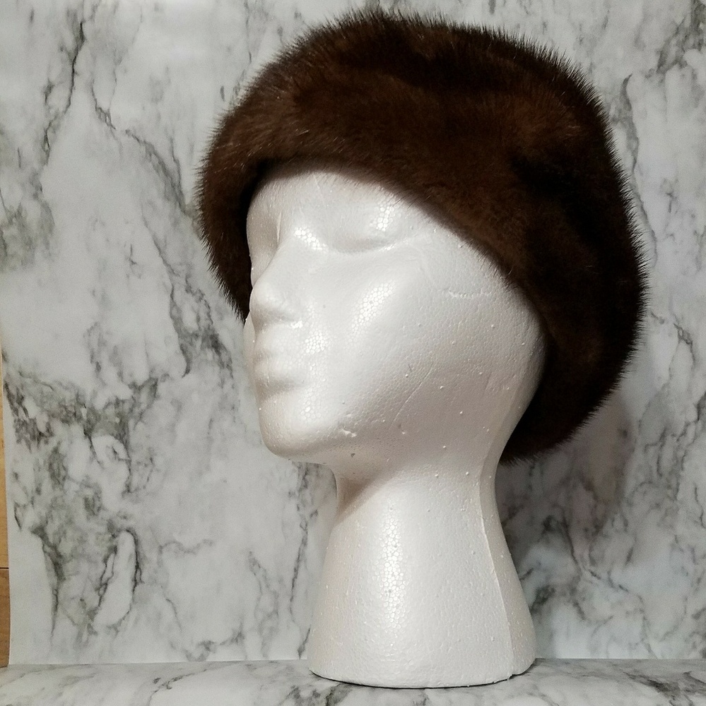Amrose Vintage 1960's Era Fur Hat - Size Medium