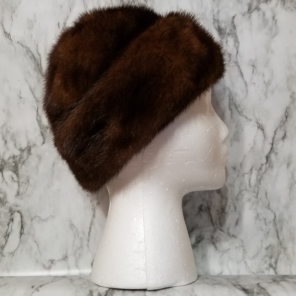 Amrose Vintage 1960\'s Era Fur Hat - Size Medium main image 4