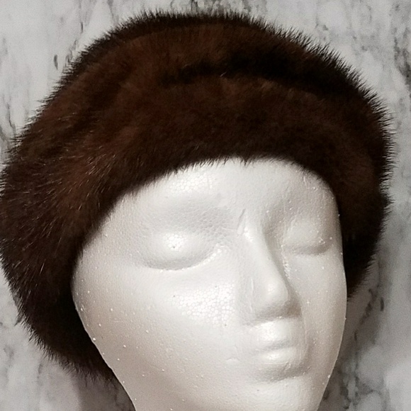 Amrose Vintage 1960\'s Era Fur Hat - Size Medium main image 6